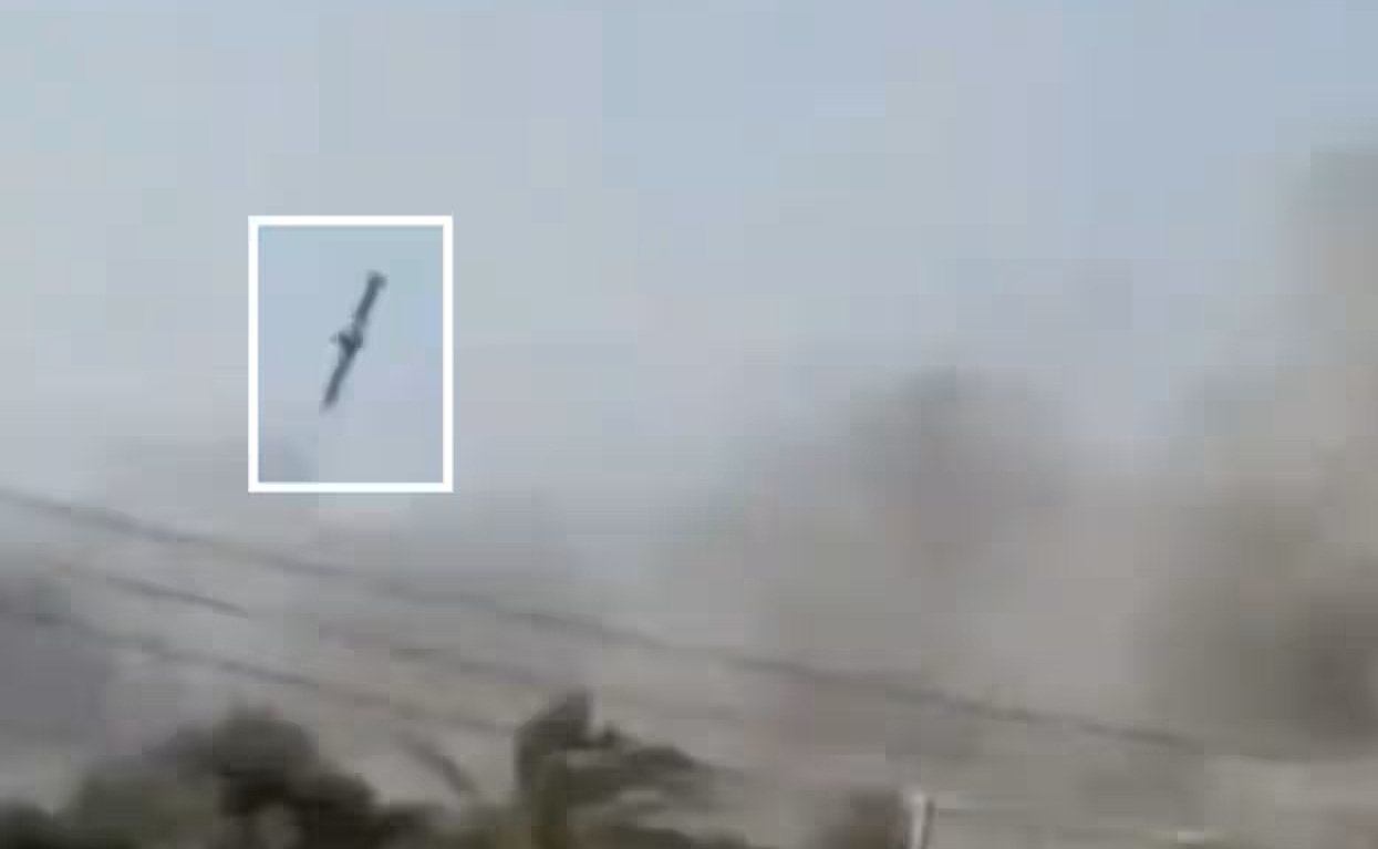 thumbnail - “이란 학교 옆 떨어졌다”…7초에 찍힌 美 토마호크
