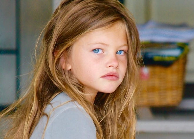 “박제된 미모의 저주?”… 세계 최고 미소녀 CEO 됐는데 미소년 왜 망가졌나 [핫이슈]