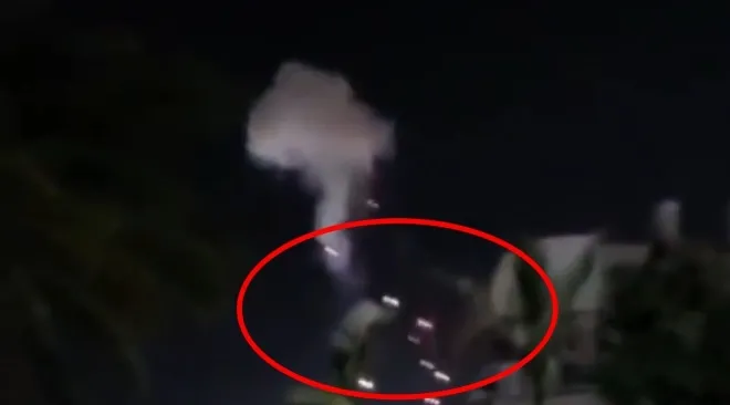 18일(현지시간) 텔아비브의 기차역을 포함한 여러 곳에서 이란의 집속탄 공격으로 70대 부부 2명이 사망했다. 타임스오브이스라엘 영상 캡처