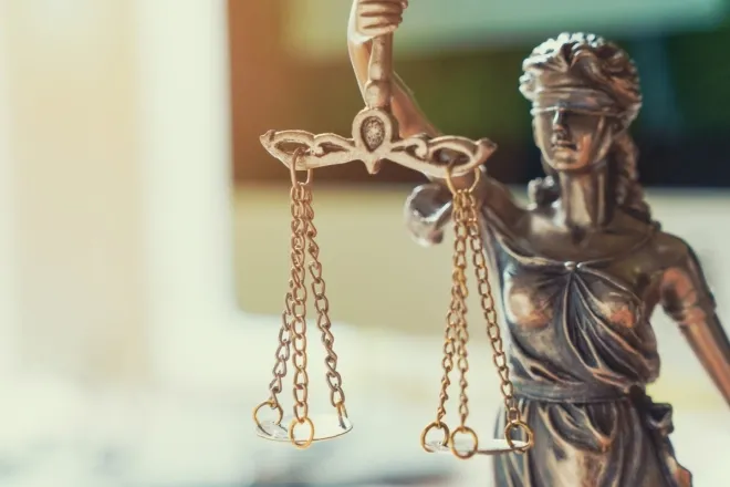 정의의 여신 동상 자료사진. 123rf.com