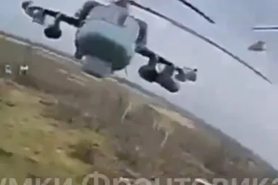 thumbnail - 광섬유 드론에 공중서 ‘쾅’…러 최강 공격 헬기 Ka-52의 최후 (영상)