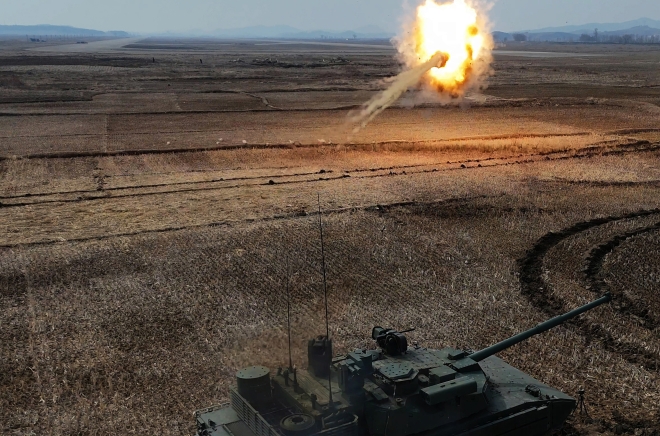 北, 이란전 보며 ‘드론 잡는 전차’ 꺼냈다…김정은 무엇 노리나 [밀리터리+]