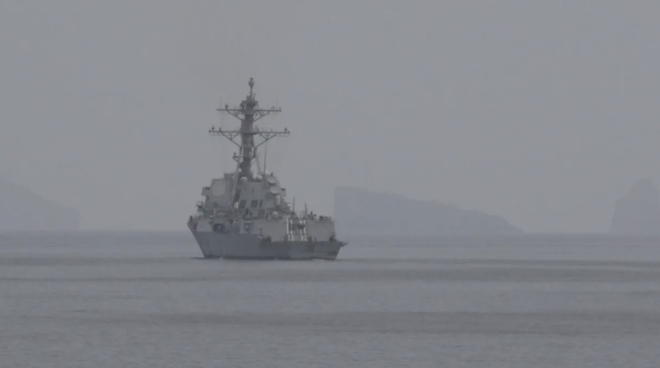 [포착] 유유히 지나가네?…‘호르무즈 통과’ 당시 美군함-이란군 무선 내용 들어보니
