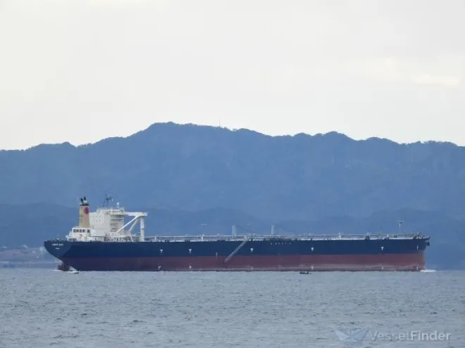 초대형 원유운반선(VLCC) 이데미쓰 마루호(Idemitsu Maru)가 2022년 2월 5일 일본 우라가 해협을 항해하고 있다. 베슬파인더 캡처