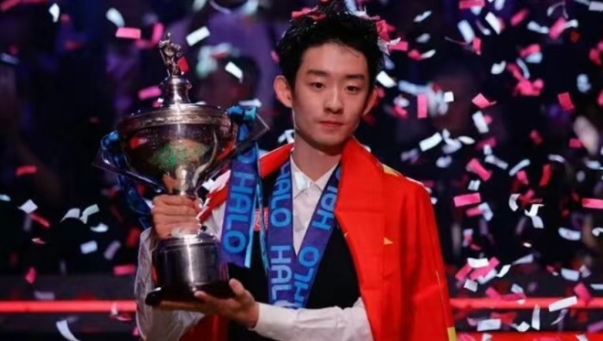 최연소 중국인 스누커 세계 챔피언…집 팔아 10년 뒷바라지한 부모 사연 ‘감동’ [여기는 중국]
