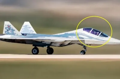 thumbnail - 美 F-35 잡을 수출용 버전?…‘러시아판 랩터’ Su-57 복좌형 첫 포착