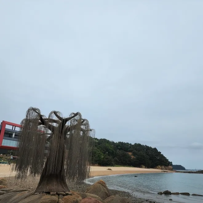모도 배미꾸미 조각공원 해안가