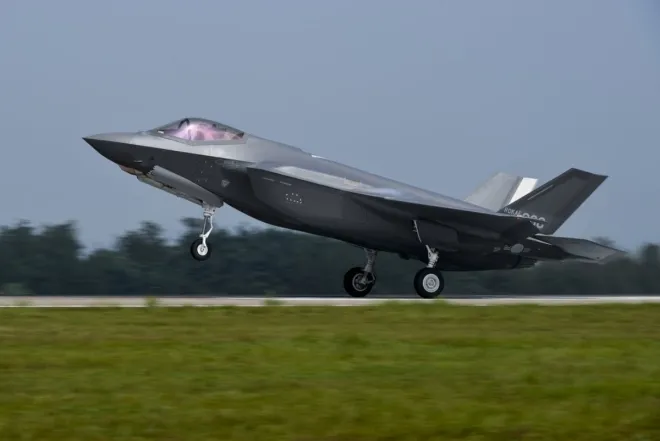 한국 공군의 F-35 전투기. 연합뉴스