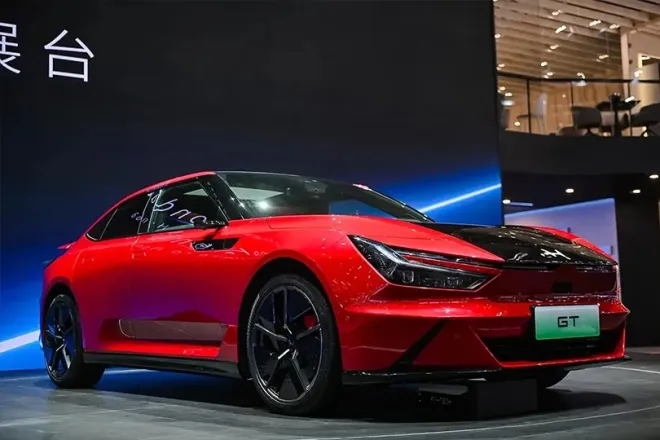 혼다가 중국 시장 전용으로 개발한 전기차 ‘GAC 혼다 GT’. 중국 합작사 광저우자동차와 함께 만든 ‘예(Ye) 시리즈’의 두 번째 주력 모델이다. 혼다 제공