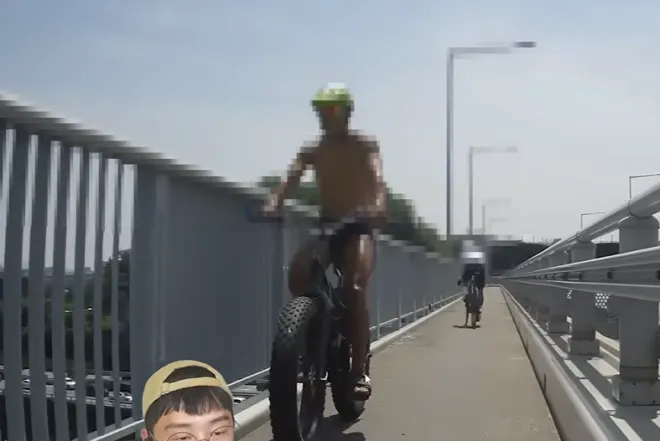 유튜브 ‘드론라이더’ 채널 영상 캡처