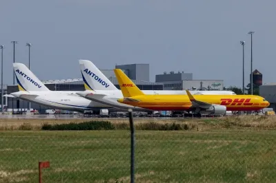 thumbnail - 러시아의 신종 하이브리드 공격?…DHL 화물기, 정체불명 비행체와 공중 충돌