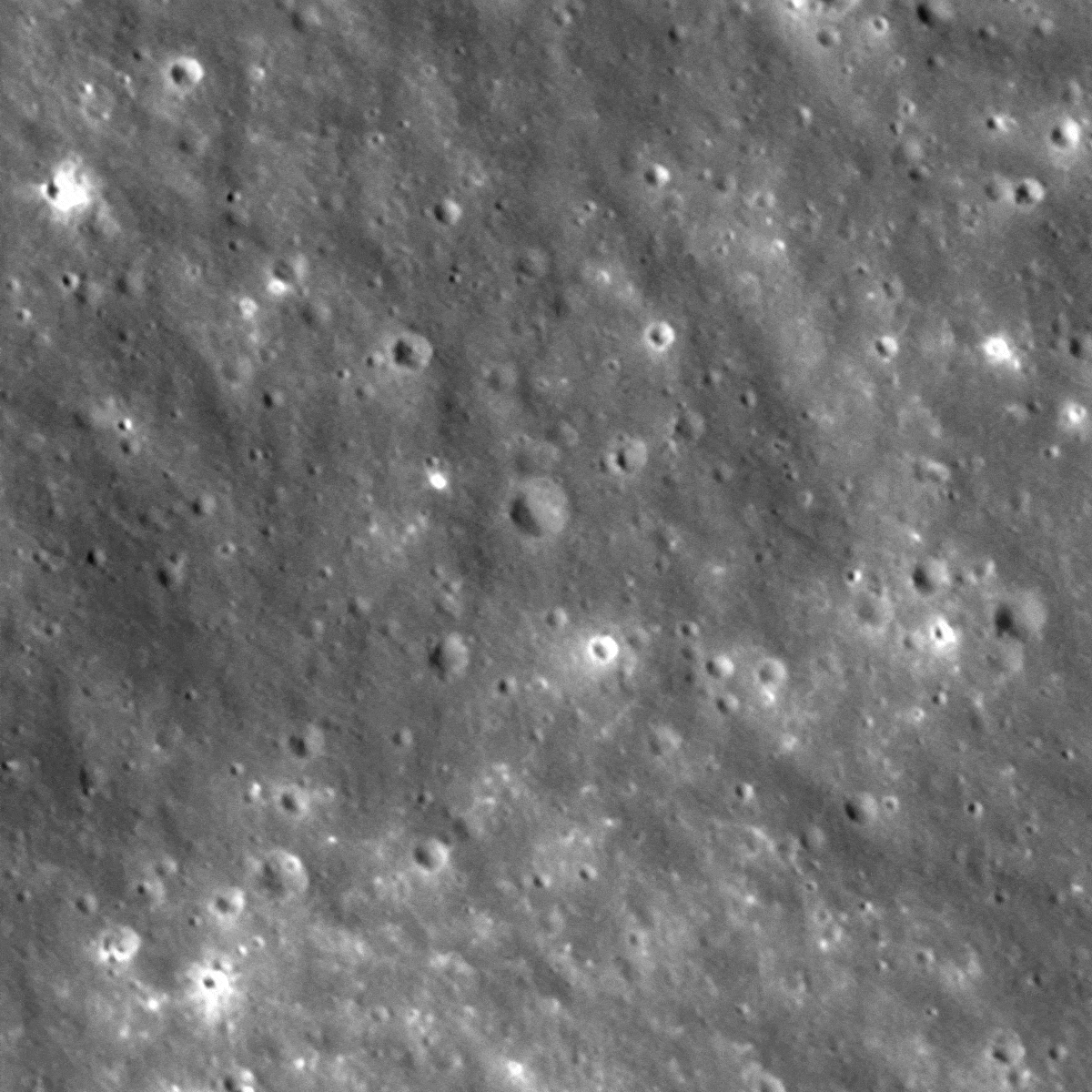 “韓 다누리 도움받았다”…NASA, 팰컨9 로켓 잔해 달 추락 ‘충돌구’ 전과 후 공개 [우주를 보다]