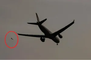 “연 날리다 징역 10년?”…베트남 남성, 공항로 침범해 항